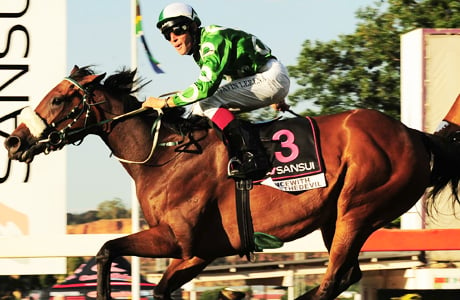 Dancewiththedevil produced her trademark turn of foot to win the Summer Cup.