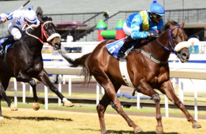 Here He Comes! S'manga Khumalo wins the Pinnacle Stakes on a rampany Here Comes Billy