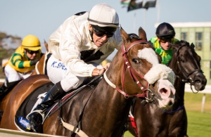 Blaze Of Light! Via Africa is just too good for the boys in Saturday's Gr1 Cape Flying Championship (Hamish Niven Photography)