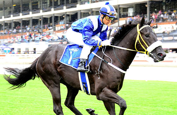 Banaadeer wins at Turffontein 1 March 2014