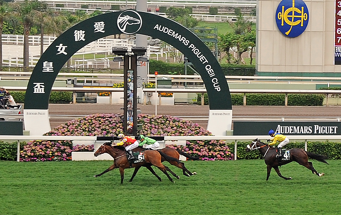 Designs On Rome wins the 2014 Gr1 Audemars Piguet QEII Cup