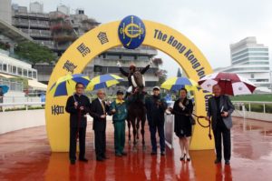 Karis Teetan wins the HK Gr2 Chairman's Trophy