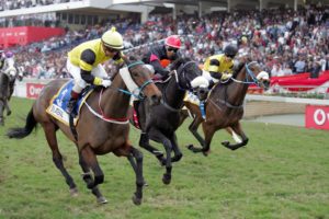 Pine Princess (outside) runs a cracking third in the Gr1 Golden Slipper