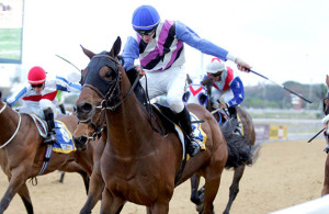 Bryan Claassen drives Bez-Star to win