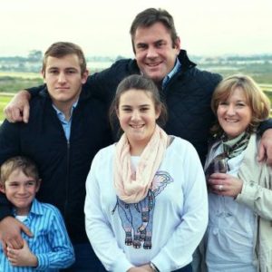 Carey Family_compressed