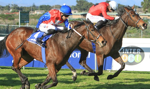 Beach Goddess wins Champagne