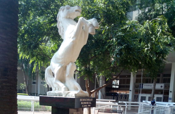 Hennenman memorial at Turffontein