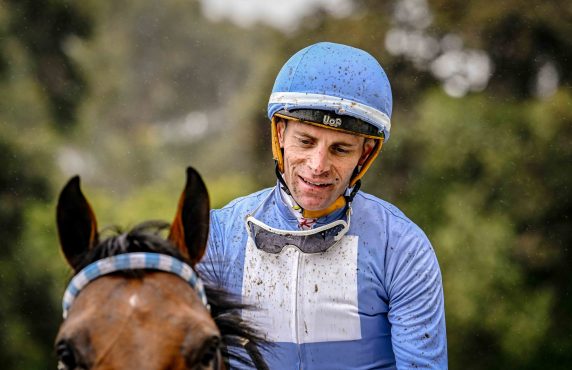 Gavin Lerena takes the ride on Far Reaching in Race 2 for JJ van Vuuren