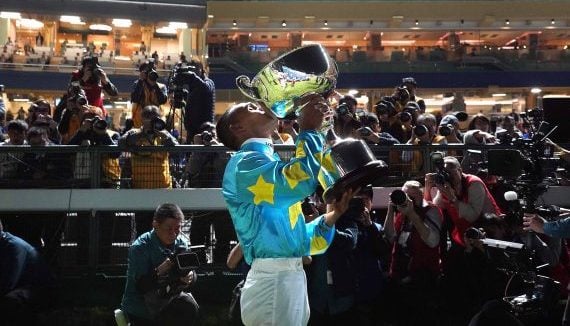 Karis Teetan wins the 2019 LONGINES International Jockeys’ Championship (Pic - HKJC)