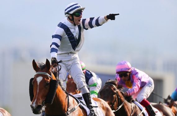 Brenton Avdulla celebrates victory atop Rubylot (Pic - HKJC)
