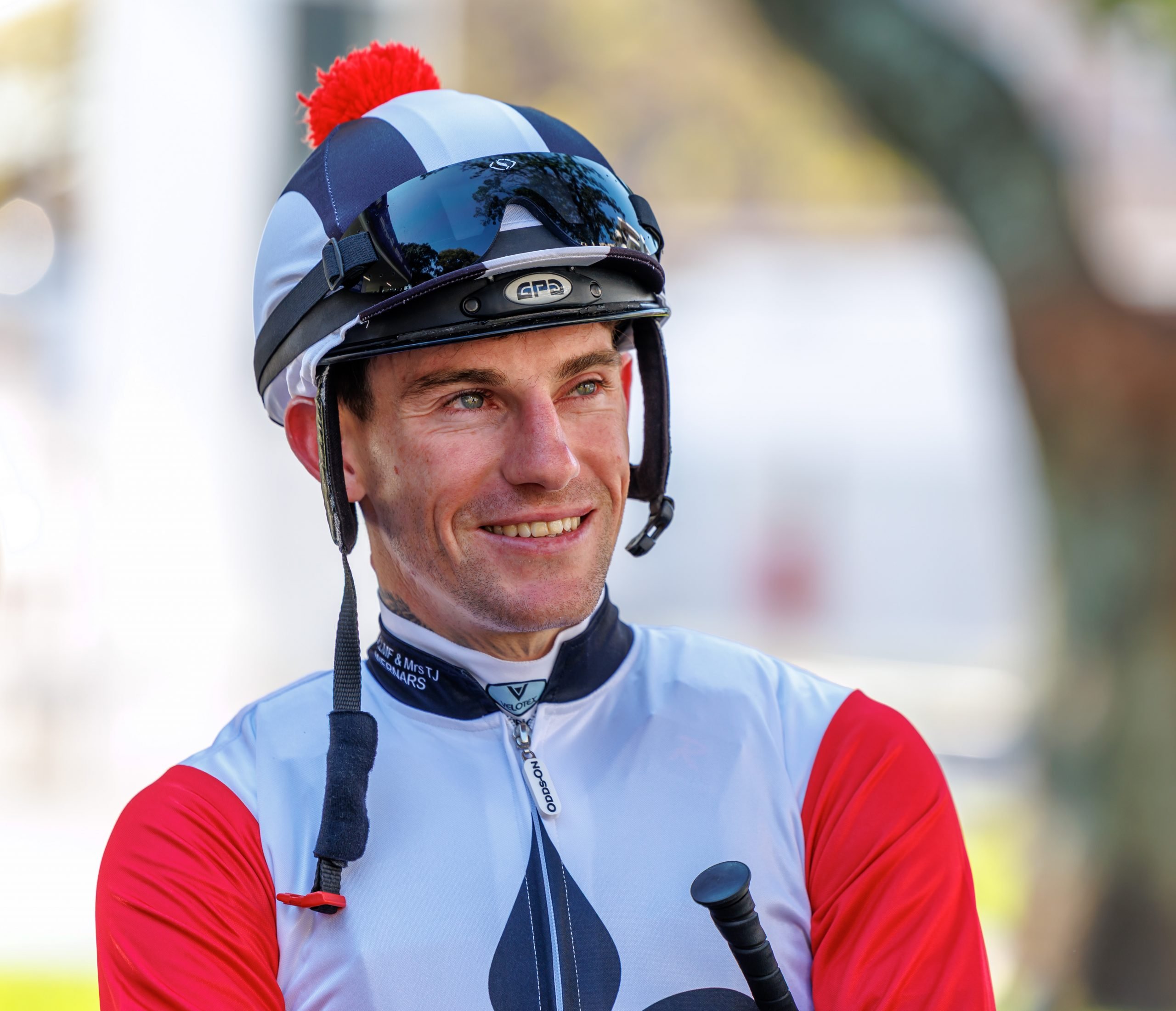 Craig Zackey takes the ride on Dean Kannemeyer's French Flame in the fourth (Pic - Candiese Lenferna)